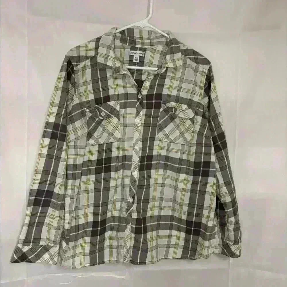 Womens size 2XL Croft and barrow plaid button up shirt, #K390